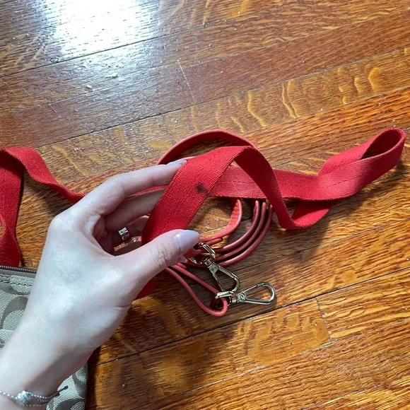 Authentic Coach bag - Picture 2 of 6